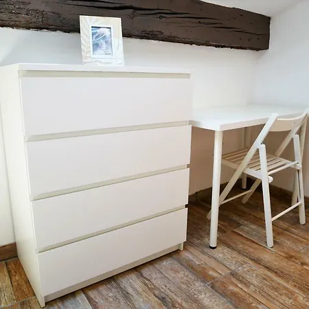 Le Travertin Apartment