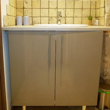 Le Travertin Apartament Awinion